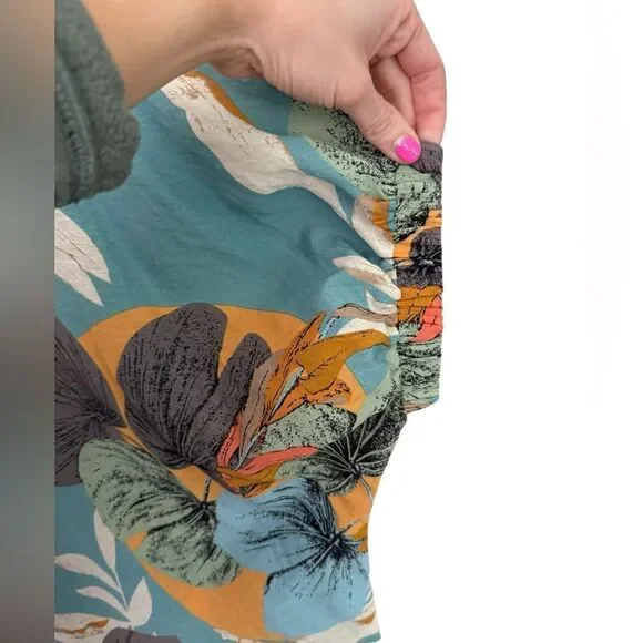 Entro Boutique Teal Blue Tropical Print Collared Lightweight Woven Summer Top - Picture 9 of 11